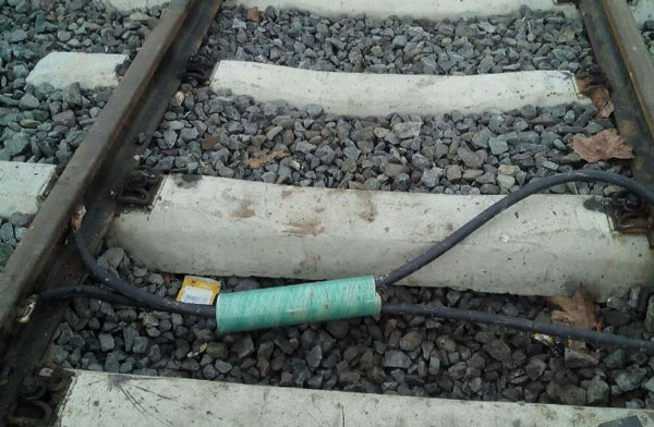 轨道交通-地铁/城铁回流线的焊接系统